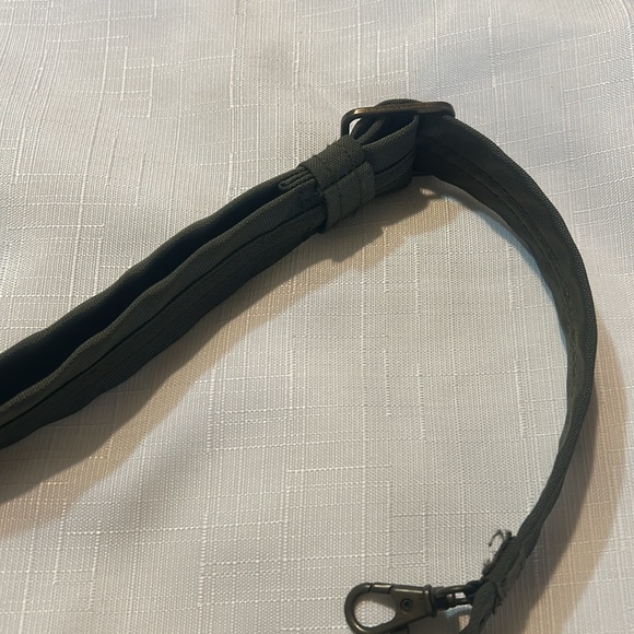 Travelon RFID Anti-theft Purse and Wallet - Picture 6 of 16